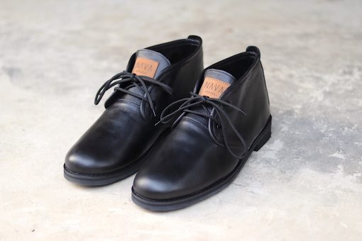 nava-apparel-mens-veldskoen-black-leather-desert-shoes-chukka